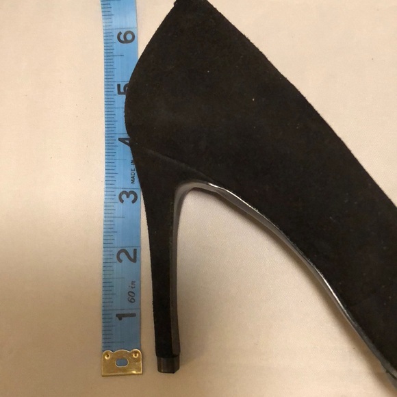 Enzo Angiolini Suede Pumps - Picture 6 of 8